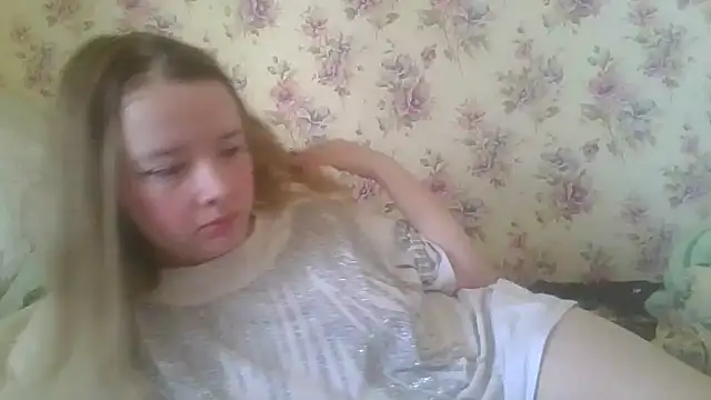 Snapshot of ViolaCandy chatting on June 29, 2026, 3:57 am ViolaCandy online show from June 29, 2026, 3:57 am
