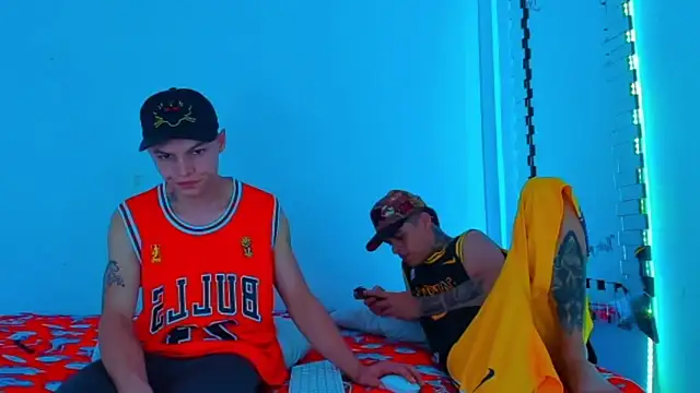 HOT boy2025 online show from February 16, 2025, 10:44 pm