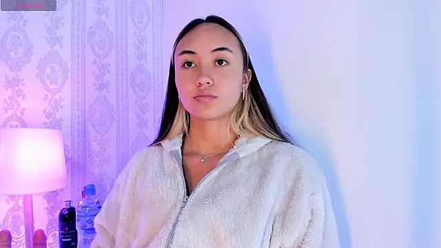 liaa 18 online show from October 24, 2025, 3:05 am