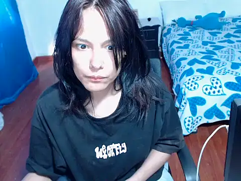 home vlak online show from December 4, 2025, 7:46 pm