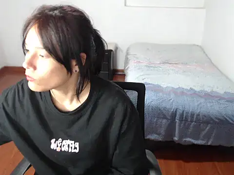 home vlak online show from November 10, 2025, 11:54 pm