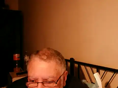 100Tauros online show from October 15, 2025, 4:00 am