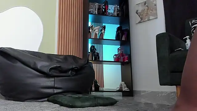 mia backer online show from March 20, 2026, 12:22 am