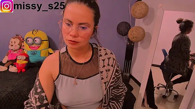 gigi stephans online show from September 16, 2025, 1:28 am