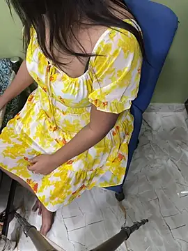 Snapshot of Hottest_Tamil chatting on February 17, 2026, 3:42 pm Hottest Tamil online show from February 17, 2026, 3:42 pm