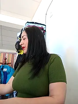 XGabrielaXX online show from September 24, 2025, 1:06 pm