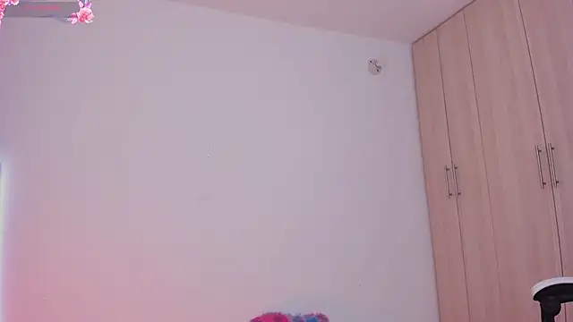Snapshot of liaqueen610 chatting on February 7, 2025, 11:55 pm liaqueen610 online show from February 7, 2025, 11:55 pm