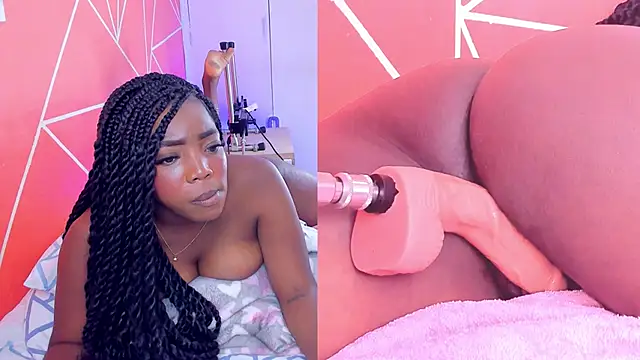 Snapshot of zoeethompson_cm chatting on February 25, 2025, 10:09 pm zoeethompson cm online show from February 25, 2025, 10:09 pm