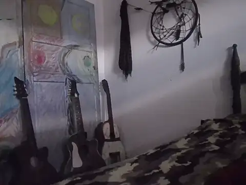 lmlfff online show from March 24, 2026, 2:39 pm