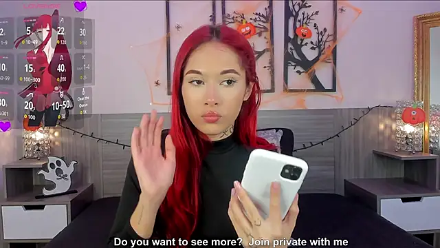 SkinnyFoxy online show from October 10, 2025, 7:36 pm