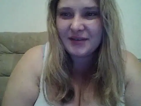 ParisMimi online show from November 11, 2025, 9:15 am