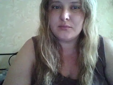 ParisMimi online show from May 20, 2026, 7:38 am