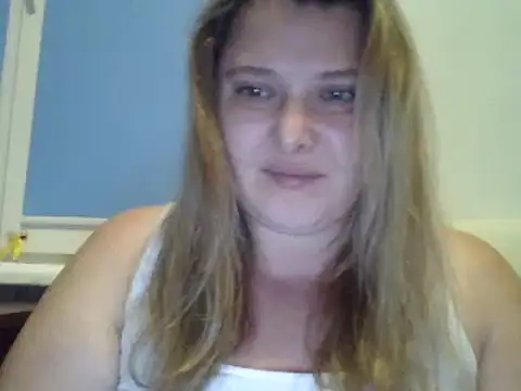 ParisMimi online show from November 7, 2025, 10:03 pm