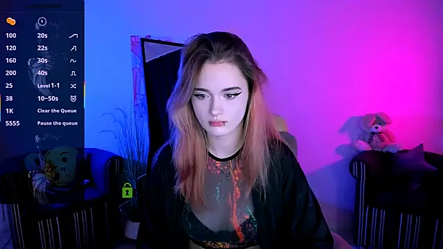 Snapshot of liana_kisses chatting on October 18, 2025, 7:05 pm liana kisses online show from October 18, 2025, 7:05 pm