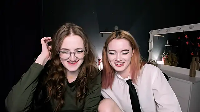 Snapshot of liana_kisses chatting on March 22, 2025, 8:15 pm liana kisses online show from March 22, 2025, 8:15 pm