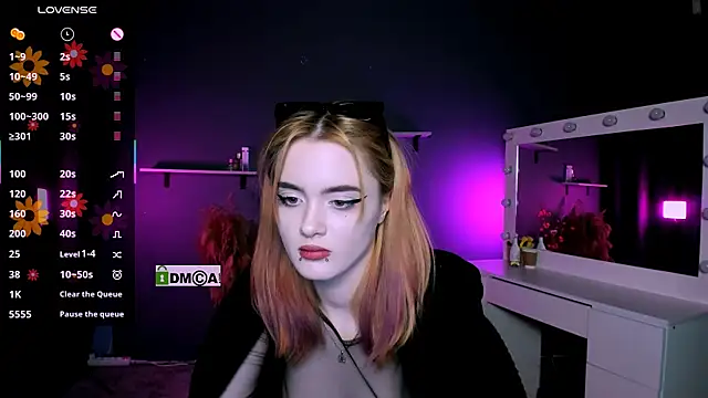 liana kisses online show from March 19, 2025, 11:14 pm