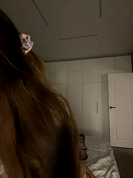 Snapshot of WildOrchid chatting on November 8, 2025, 8:45 pm WildOrchid online show from November 8, 2025, 8:45 pm