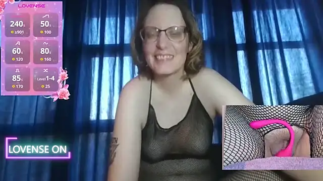 PernillaGirl online show from May 7, 2026, 6:22 pm