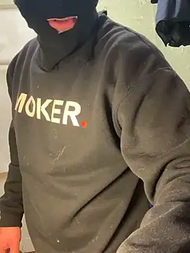 Snapshot of Ariel_Ari chatting on February 27, 2025, 10:31 pm Ariel Ari online show from February 27, 2025, 10:31 pm