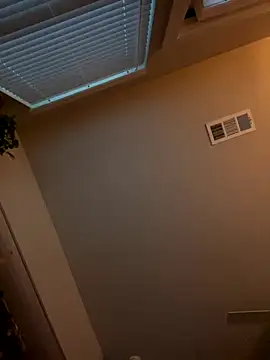 goldbuni online show from November 30, 2025, 1:12 pm