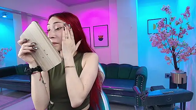 Snapshot of Vermelha_Gremory_ chatting on March 14, 2025, 7:34 pm Vermelha Gremory online show from March 14, 2025, 7:34 pm