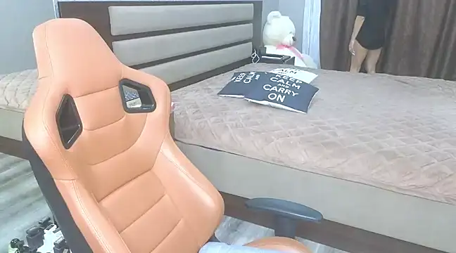 Snapshot of KimDavisBaby chatting on March 17, 2025, 1:57 am KimDavisBaby online show from March 17, 2025, 1:57 am