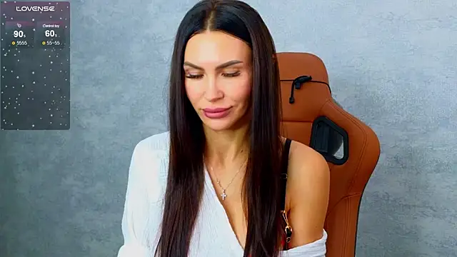 Snapshot of KimDavisBaby chatting on October 3, 2025, 4:14 am KimDavisBaby online show from October 3, 2025, 4:14 am