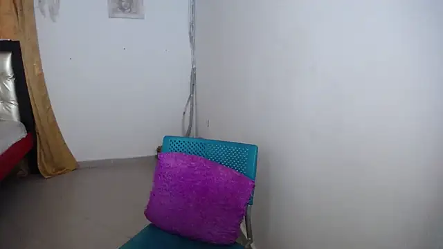 MadinsonCopper online show from March 14, 2025, 8:49 pm