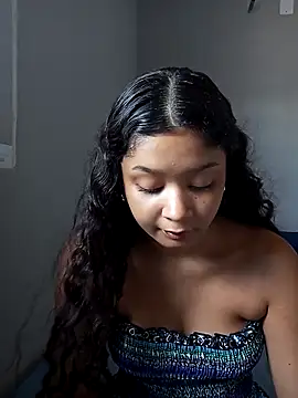 heleny901 online show from November 6, 2025, 4:55 pm