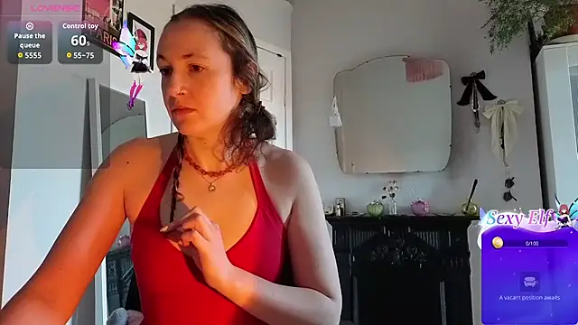 Snapshot of Littlelolo60 chatting on February 14, 2026, 10:04 am Littlelolo60 online show from February 14, 2026, 10:04 am