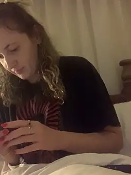 Littlelolo60 online show from December 22, 2025, 10:54 pm