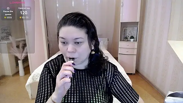 supersex 96 online show from March 18, 2026, 5:21 am