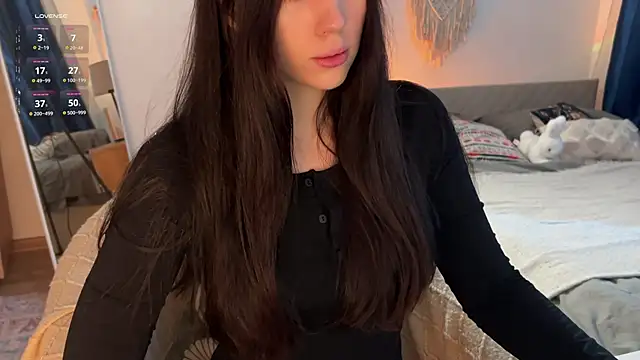 jennetdoll online show from September 20, 2025, 11:59 am