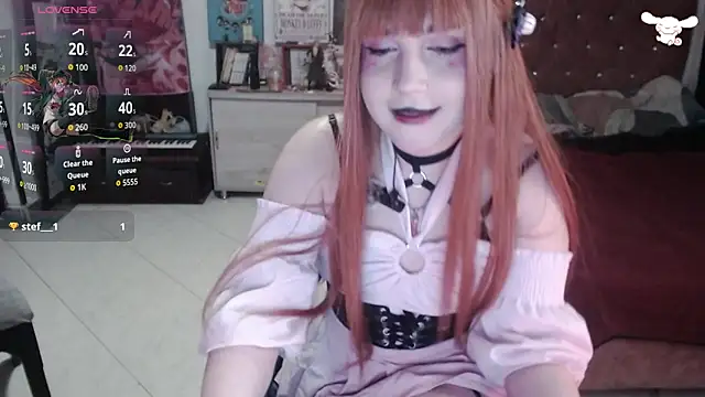 Avril2001 online show from November 25, 2025, 1:17 am