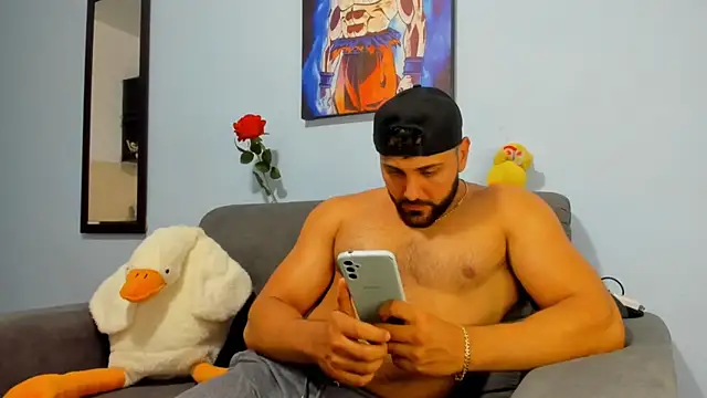 ETHAN ROX online show from March 10, 2025, 8:23 pm