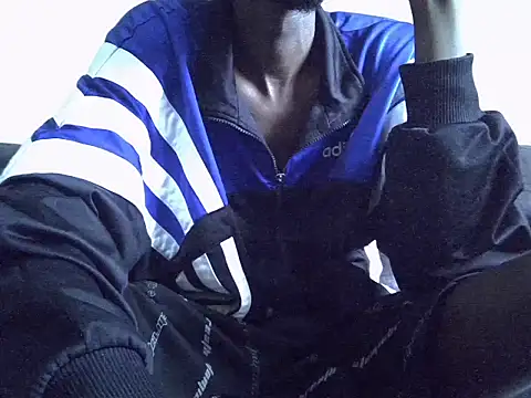 Delicious-D online show from November 1, 2025, 6:41 am