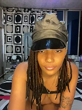 Snapshot of Lya-Kasandra chatting on March 9, 2025, 11:46 pm Lya-Kasandra online show from March 9, 2025, 11:46 pm