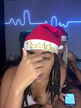 Snapshot of Lya-Kasandra chatting on December 8, 2024, 1:52 am Lya-Kasandra online show from December 8, 2024, 1:52 am