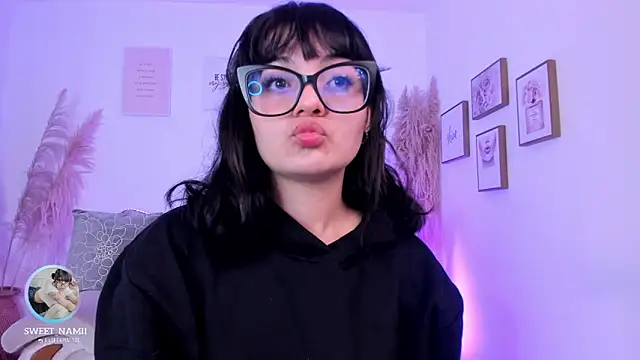 Sweet Namii online show from September 29, 2025, 8:03 pm