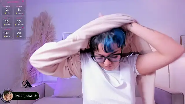 Sweet Namii online show from December 16, 2025, 7:40 pm