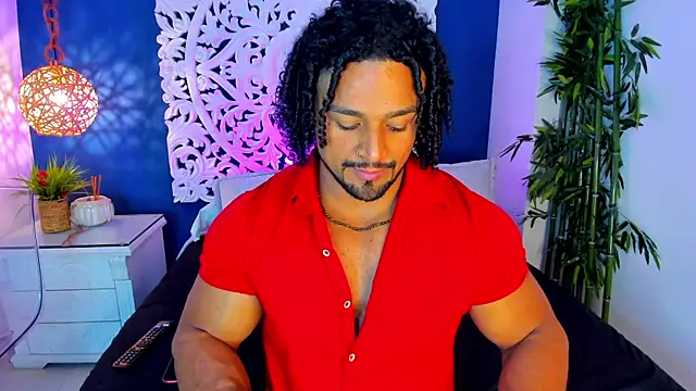 Snapshot of MikeEstevess chatting on July 26, 2026, 6:20 am MikeEstevess online show from July 26, 2026, 6:20 am