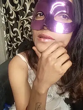 REVA DARLING online show from March 22, 2026, 3:13 pm