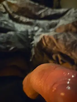 ruffuuss online show from April 7, 2026, 5:31 am