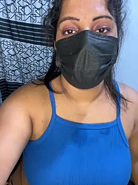 NOORA-GIRL online show from November 26, 2025, 1:49 am