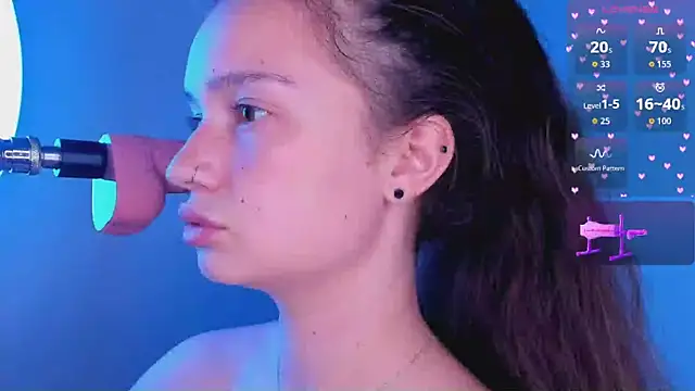 bitchpeace  online show from September 29, 2025, 6:57 pm