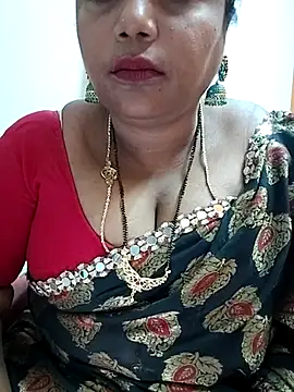 Snapshot of Swapna_143 chatting on March 6, 2025, 2:41 am Swapna 143 online show from March 6, 2025, 2:41 am