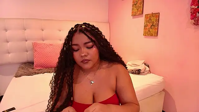 Snapshot of cherry_chel chatting on February 17, 2026, 9:45 pm cherry chel online show from February 17, 2026, 9:45 pm