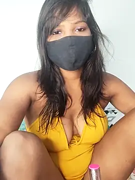 juhicpl143 online show from May 25, 2026, 11:47 pm