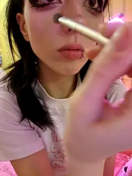  Alice 0-0 online show from December 6, 2024, 7:39 pm