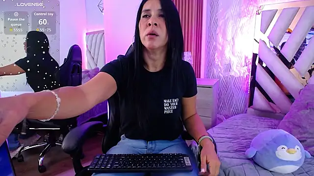 Camille jhonson online show from February 1, 2026, 10:46 am